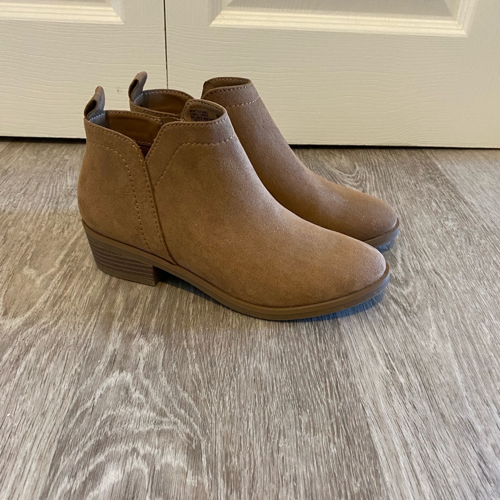Woman’s booties